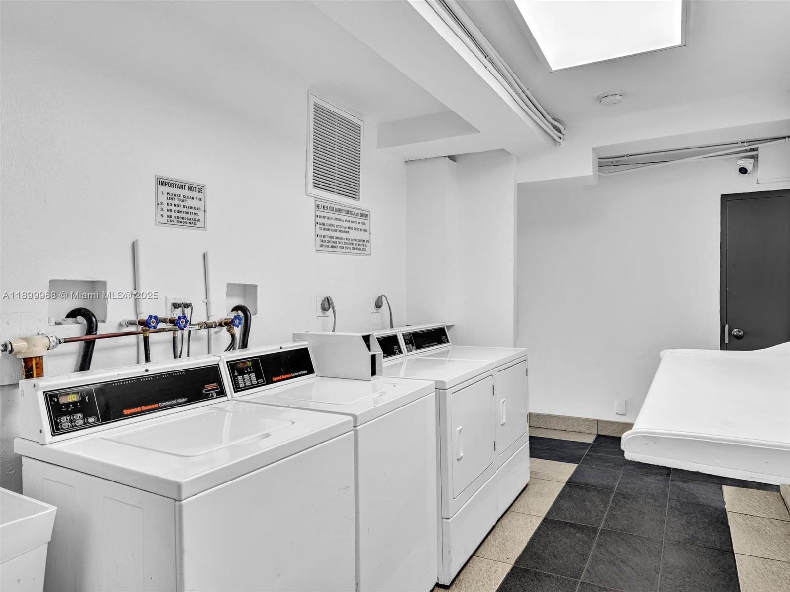 BISCAYA III CONDO - Residential