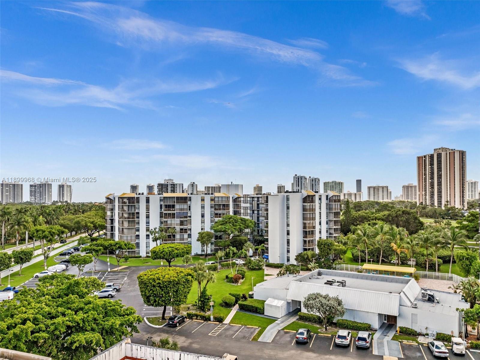 BISCAYA III CONDO - Residential