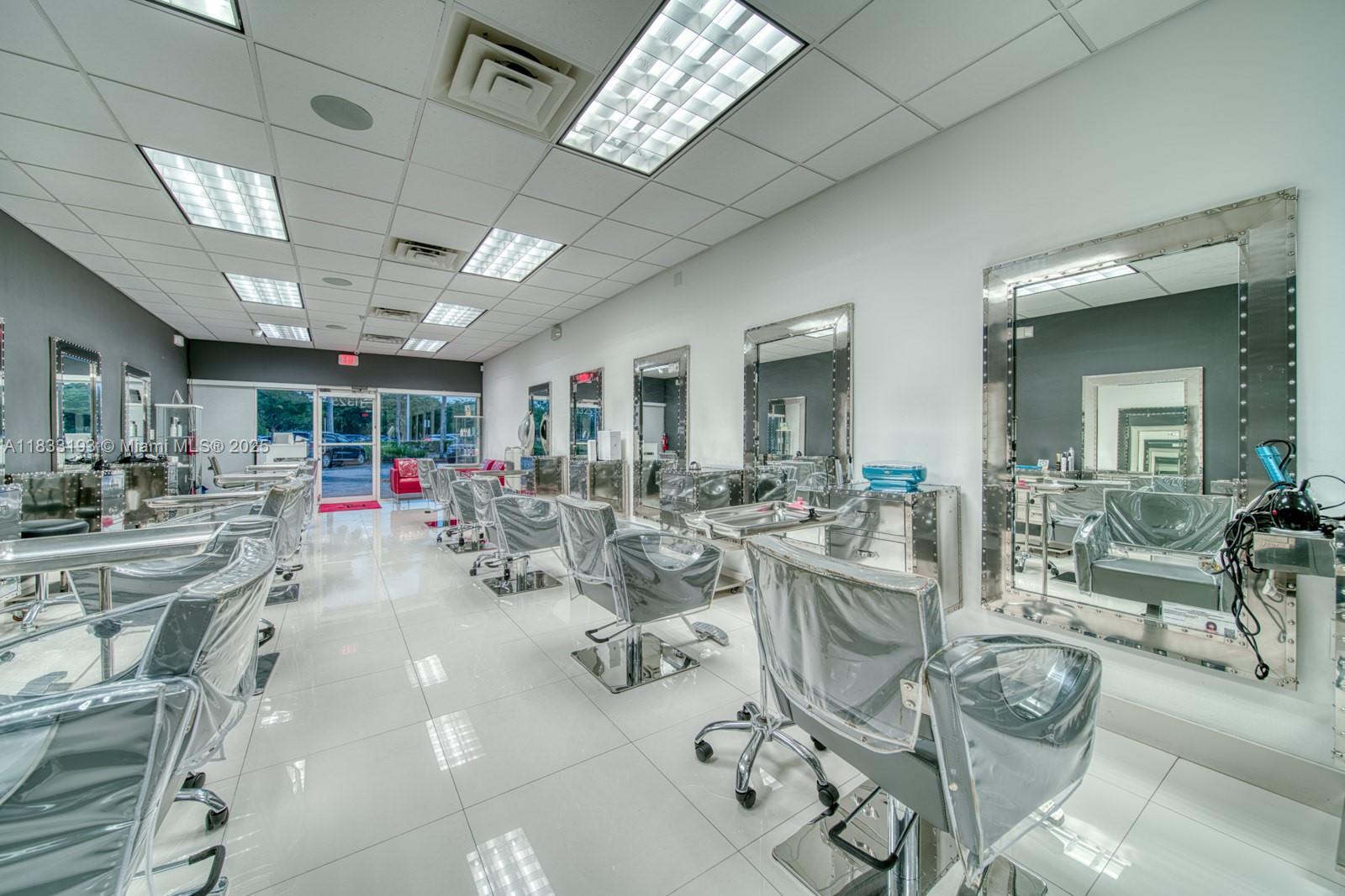 View photos, virtual tours, details... Beauty Salon For Sale In Pinecrest
