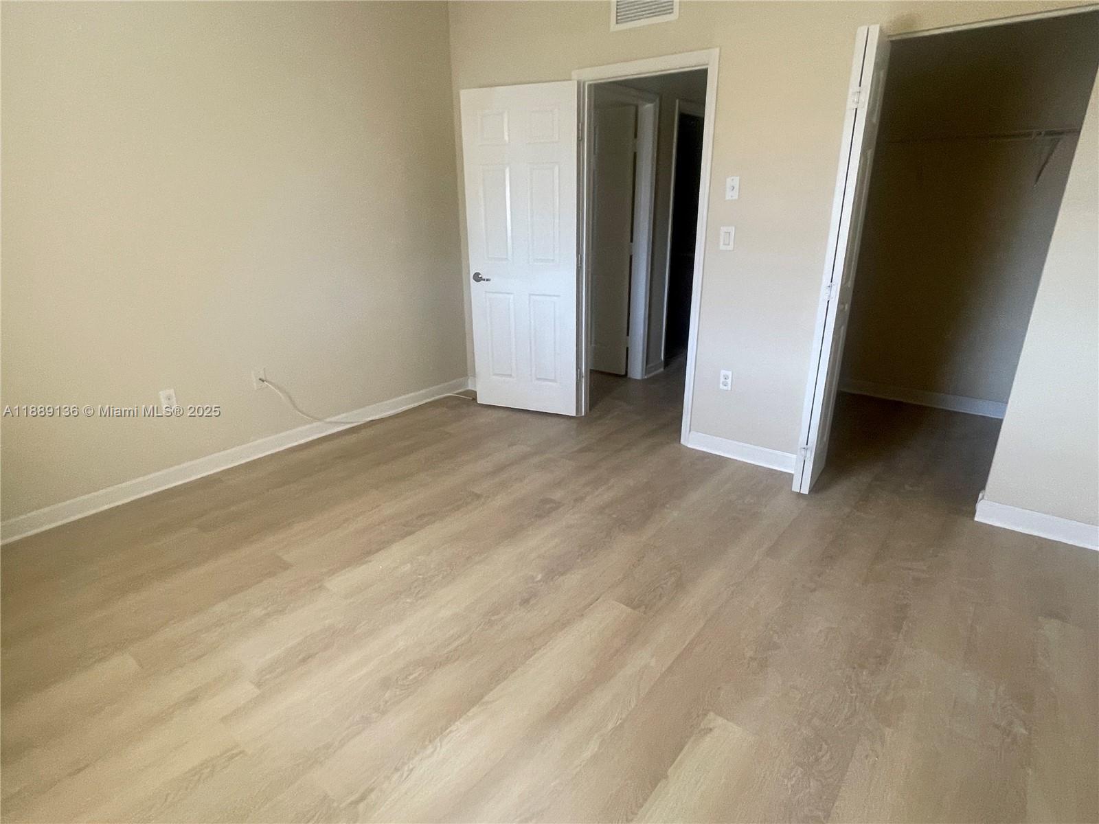 TRELLIS AT BAYSHORE - Residential