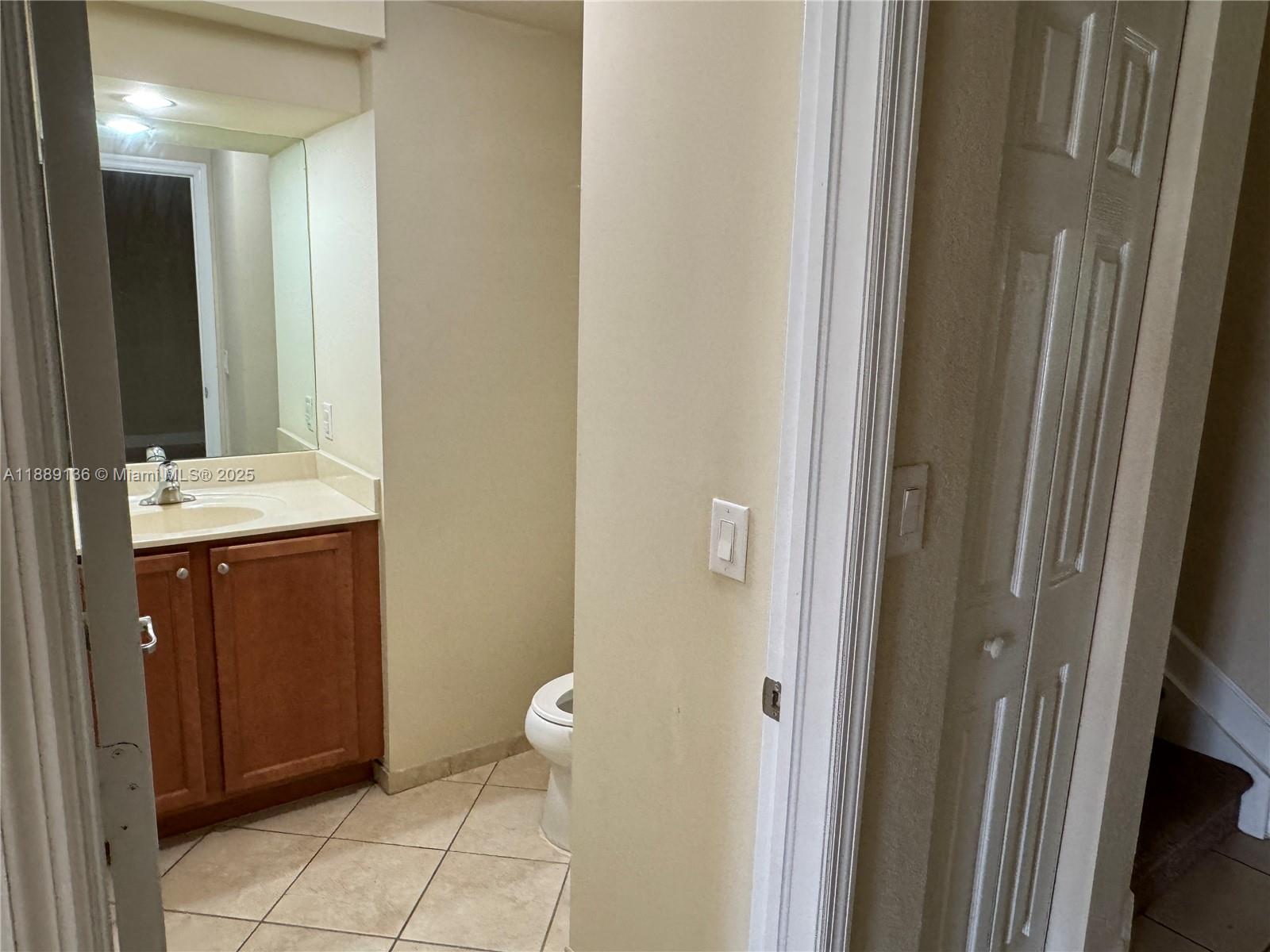 TRELLIS AT BAYSHORE - Residential