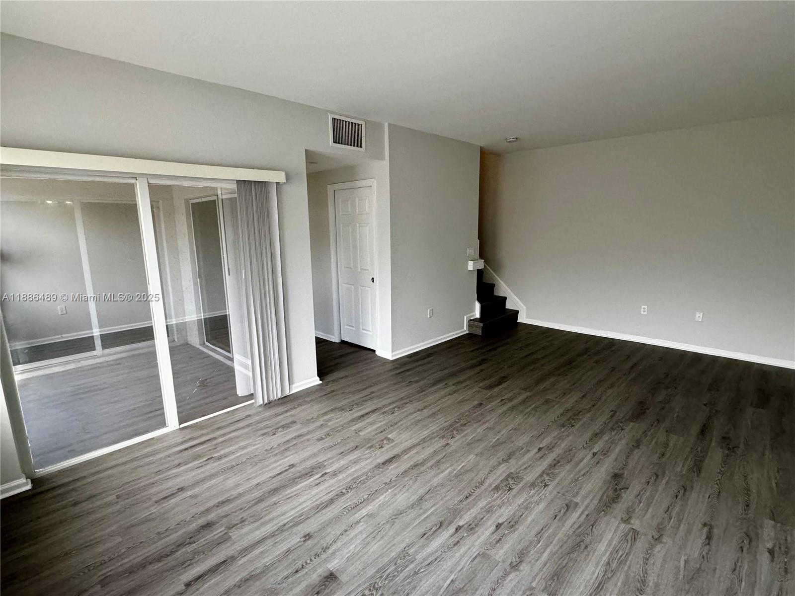 SOLABELLA CONDO - Residential Lease