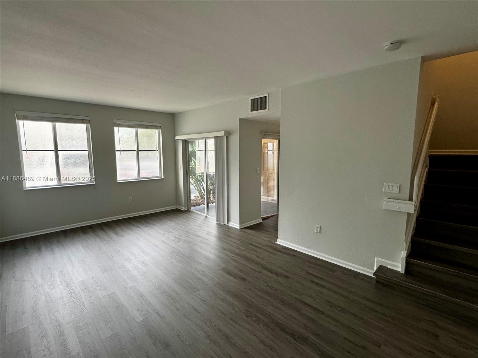 SOLABELLA CONDO - Residential Lease