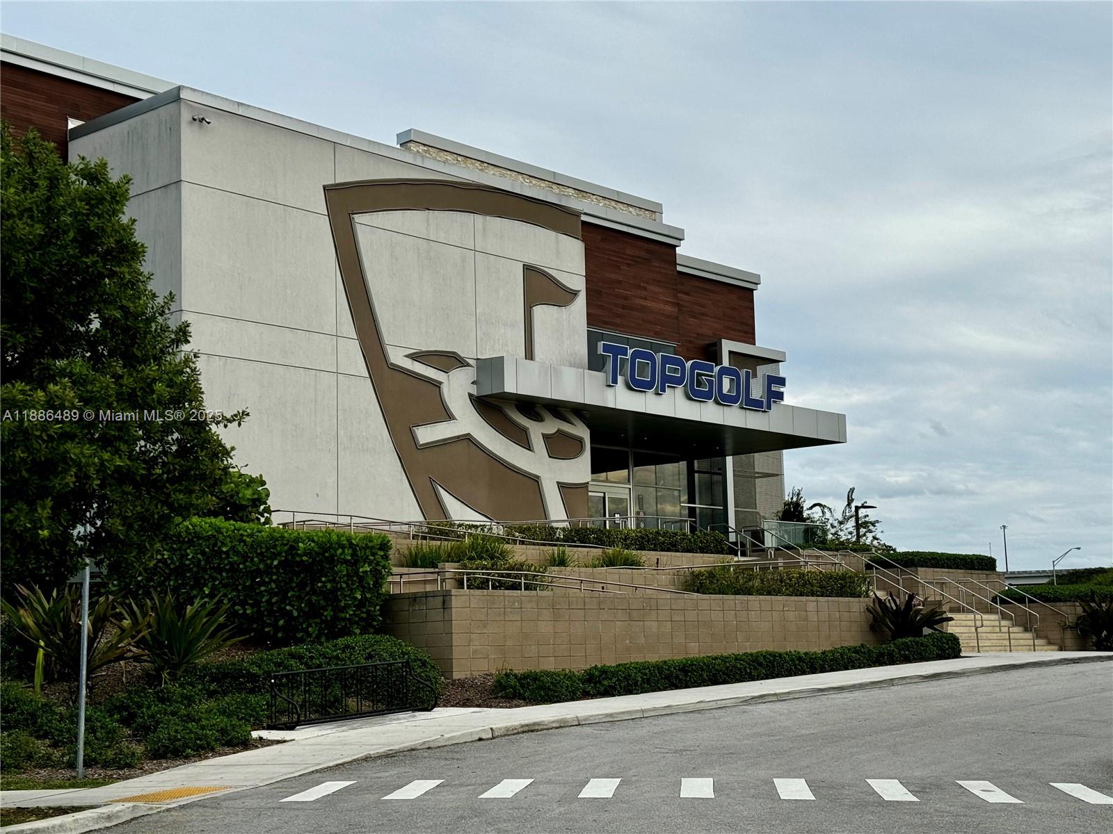 SOLABELLA CONDO - Residential Lease