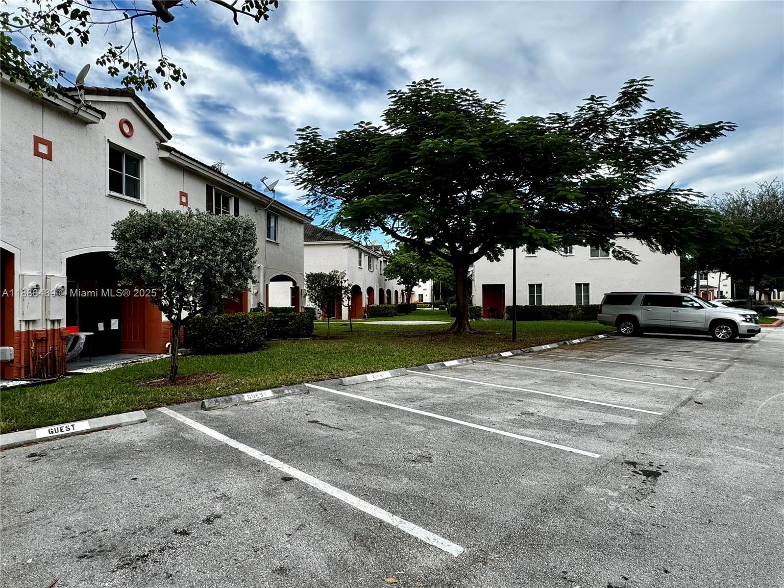 SOLABELLA CONDO - Residential Lease