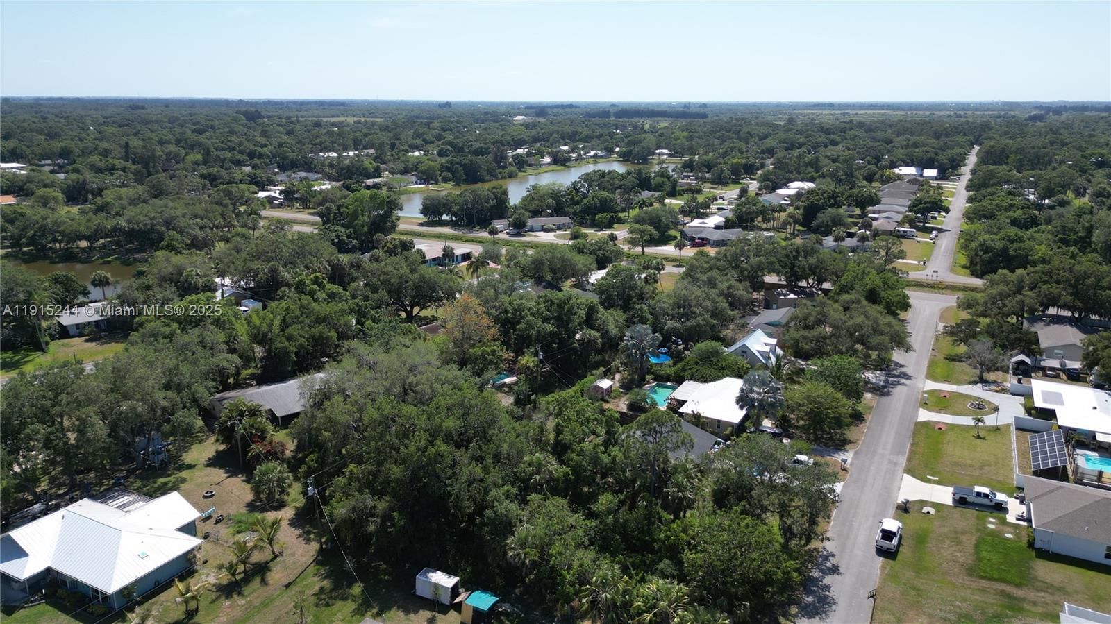 LAKEWOOD PARK UNIT 7 - Land