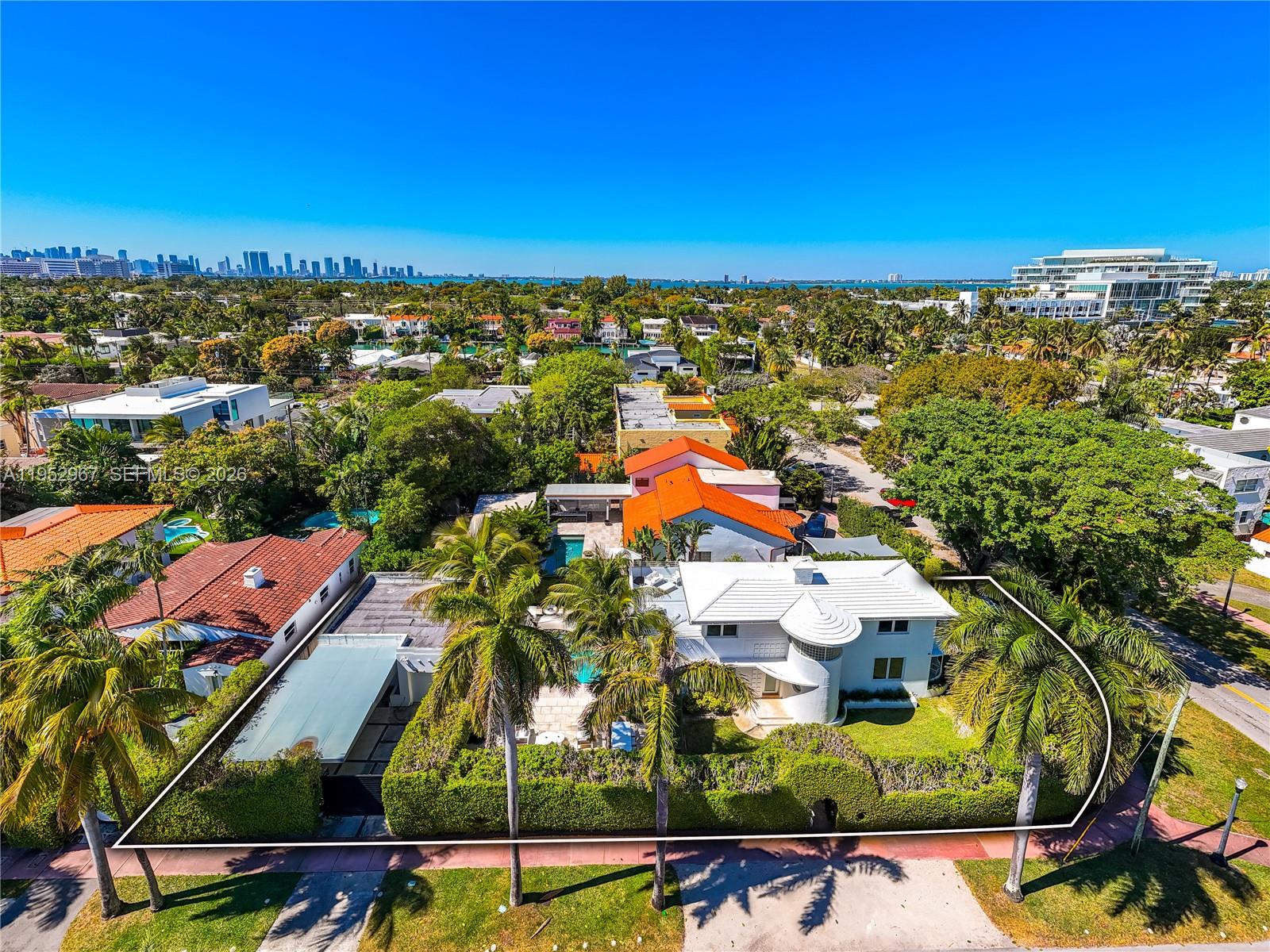 SURPRISE LAKE - Residential