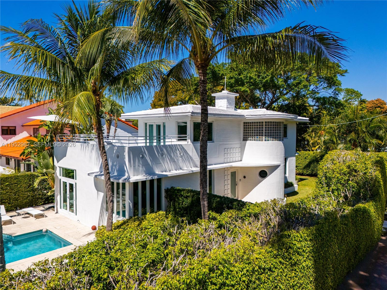 SURPRISE LAKE - Residential