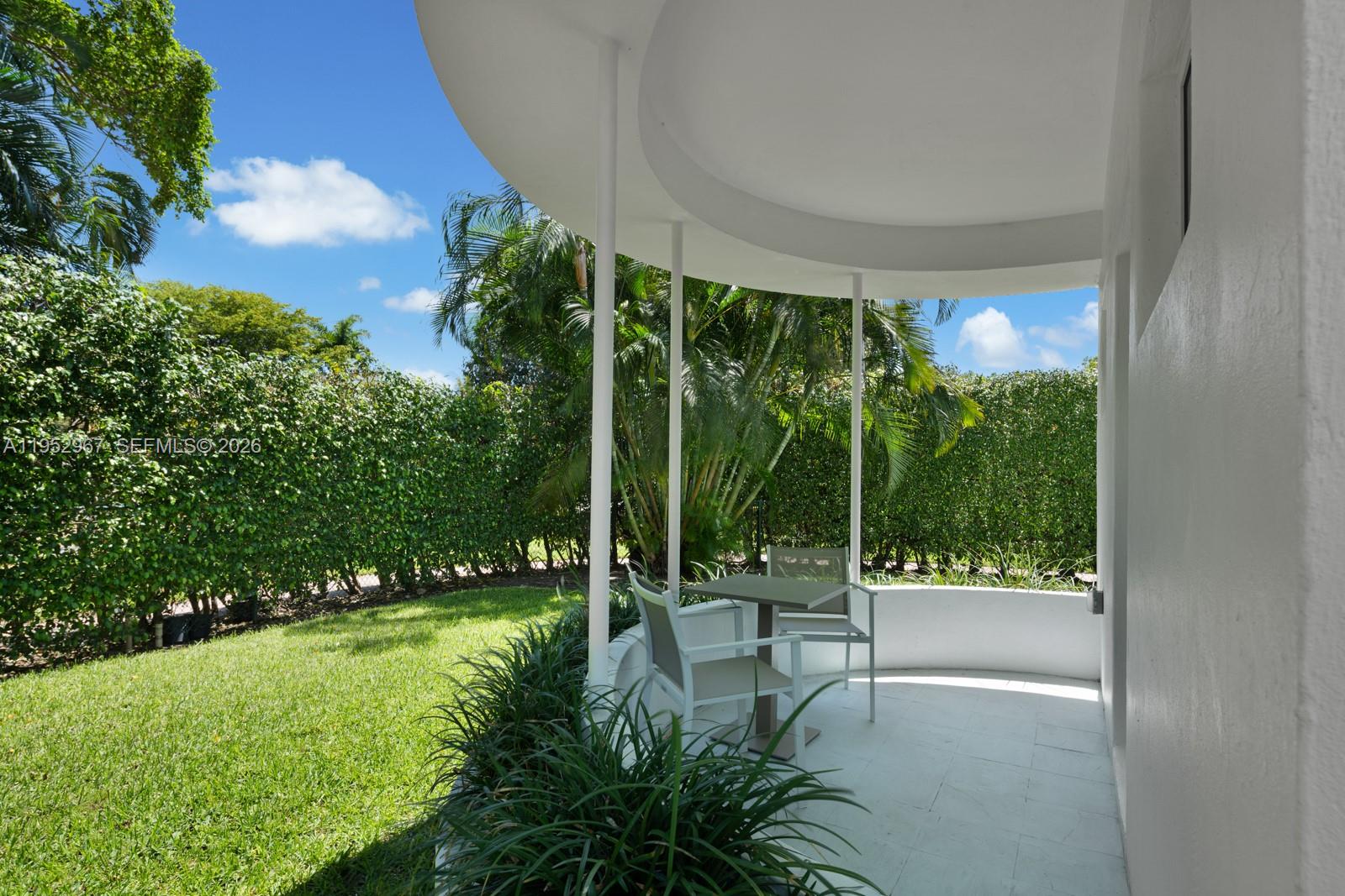 SURPRISE LAKE - Residential