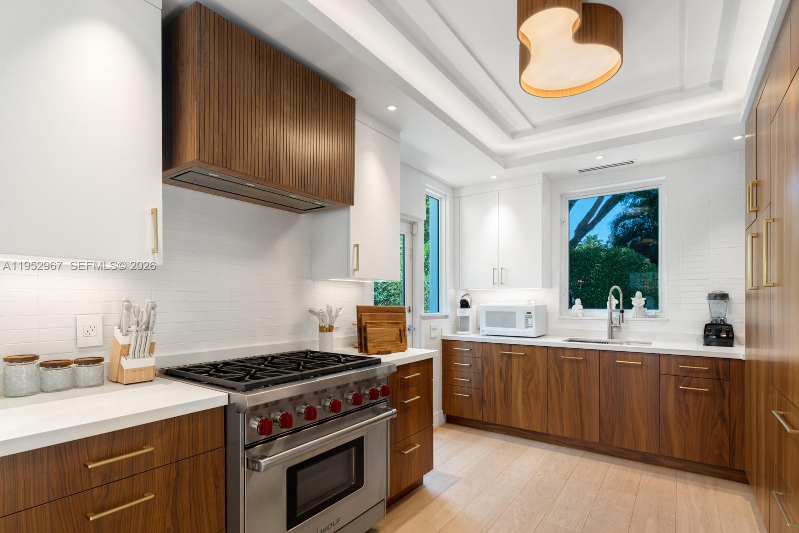 SURPRISE LAKE - Residential