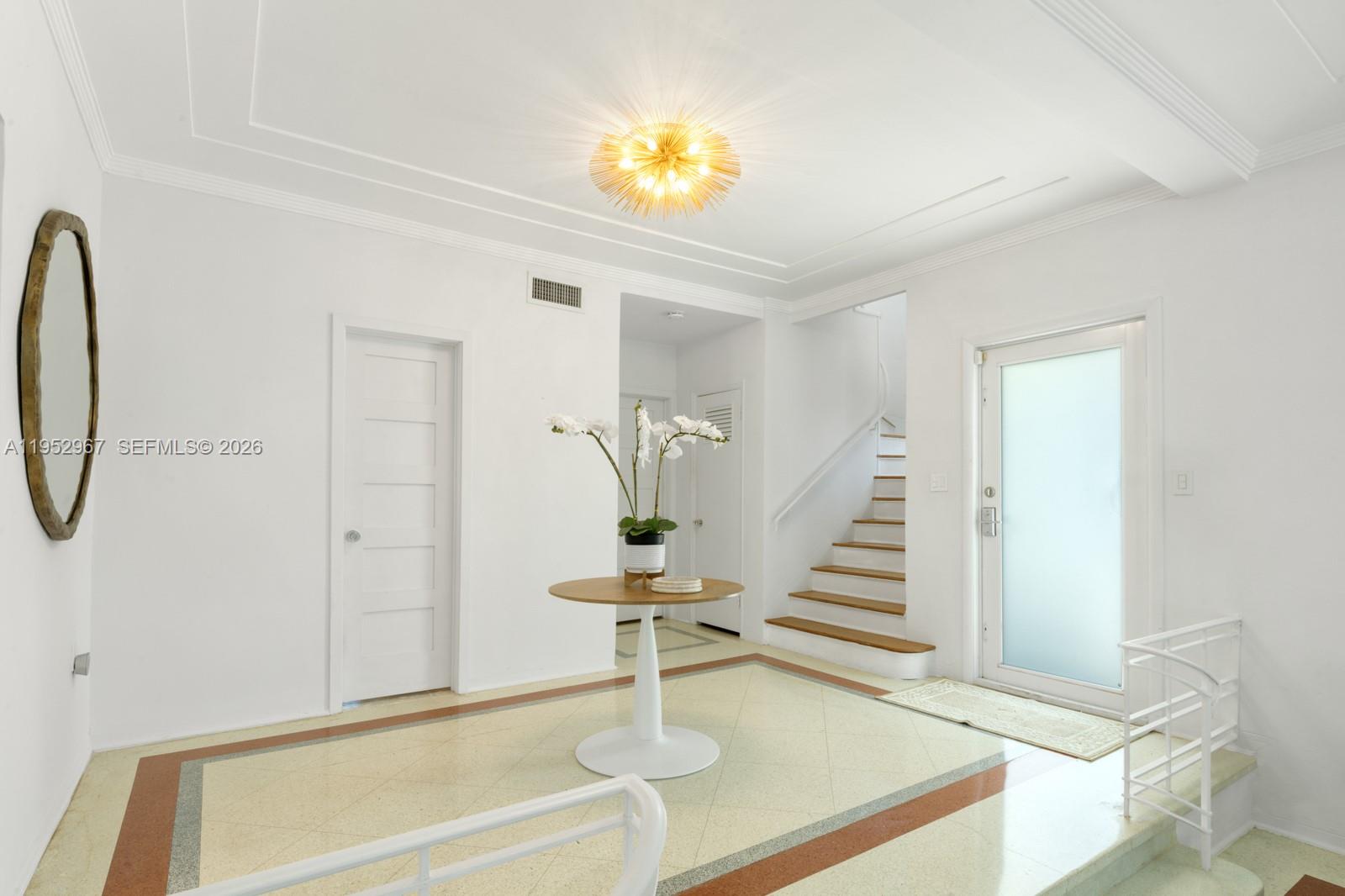 SURPRISE LAKE - Residential