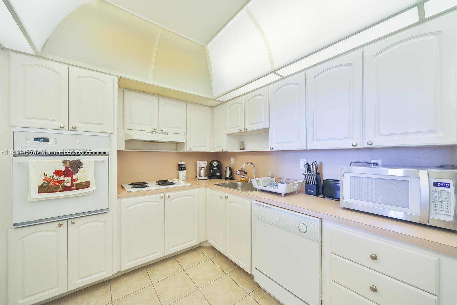 OCEAN RESERVE CONDO - Residential