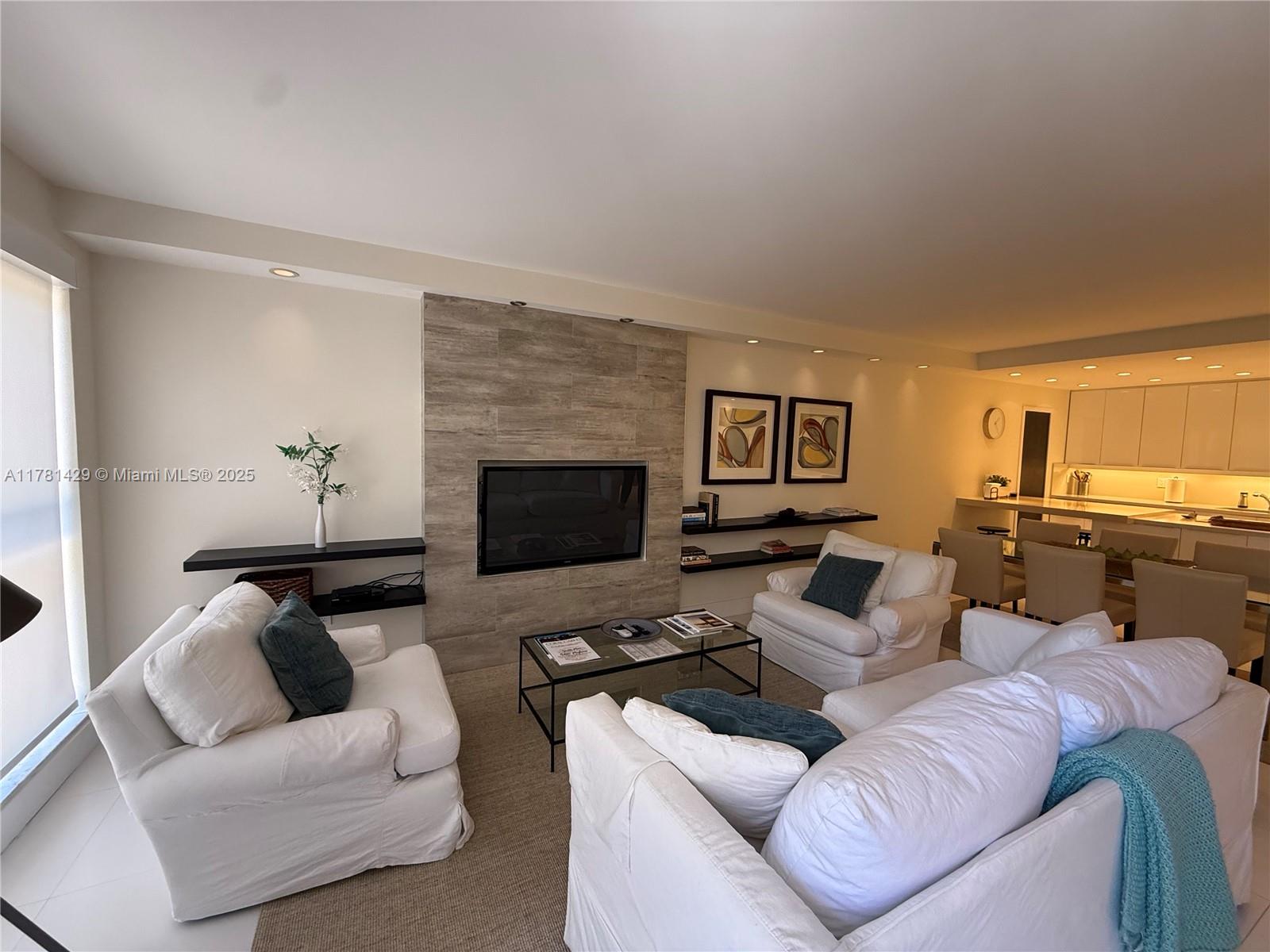 KEY COLONY NO 4 CONDO - Residential Lease