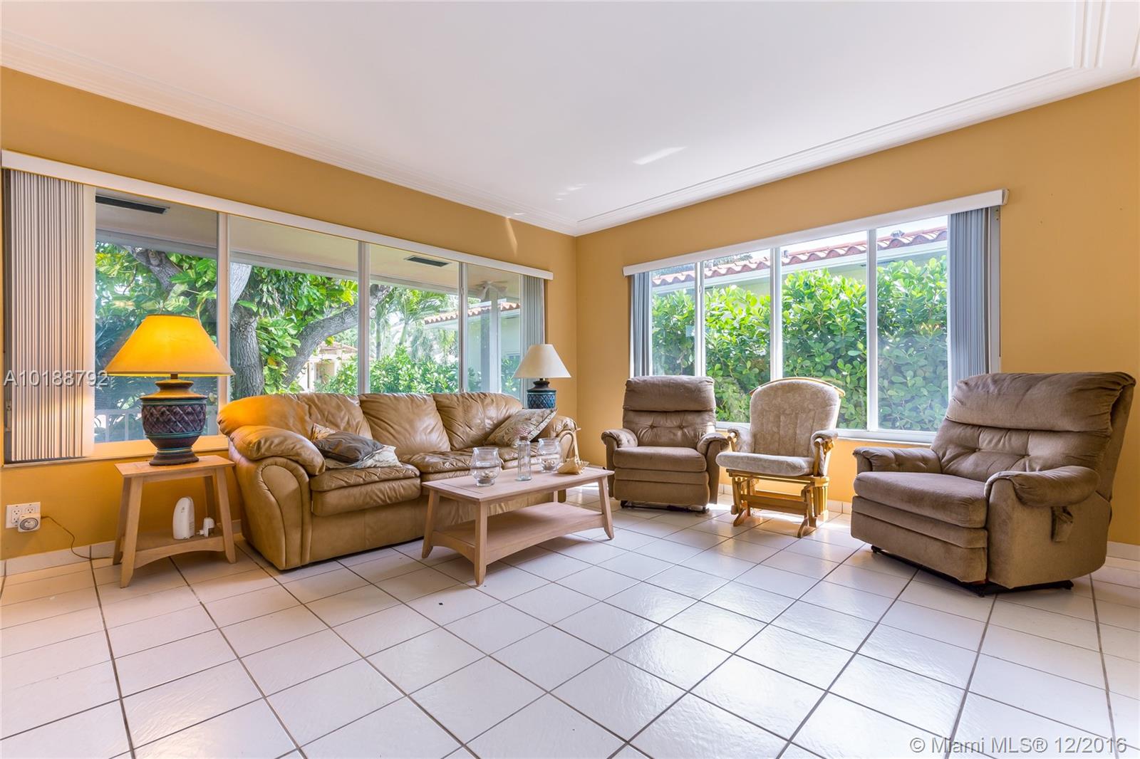 NORMANDY SHORES - Residential