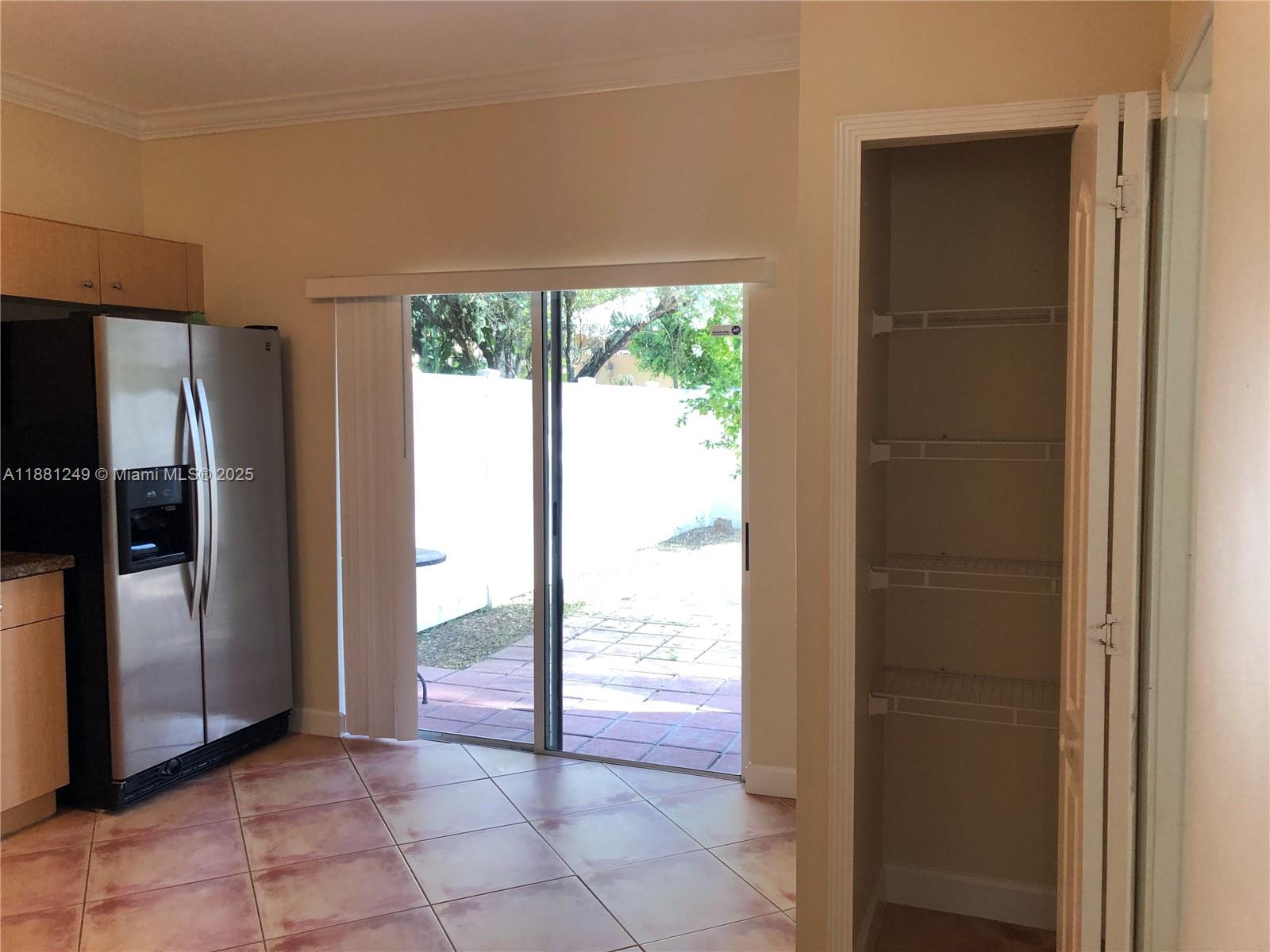 Viscaya Somerset Cove - Residential Lease