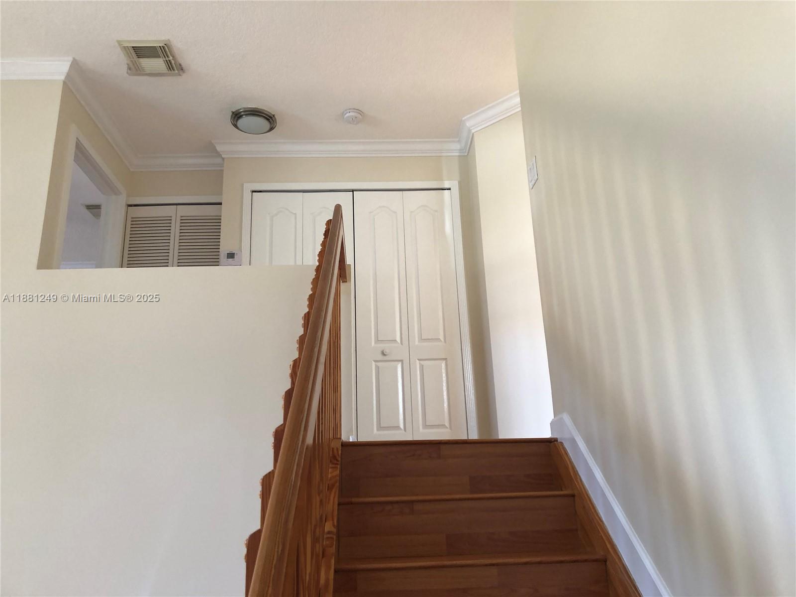 Viscaya Somerset Cove - Residential Lease