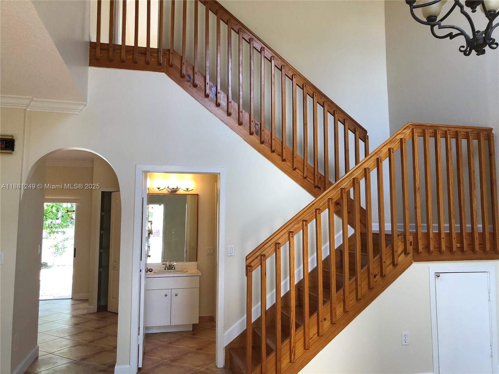 Viscaya Somerset Cove - Residential Lease