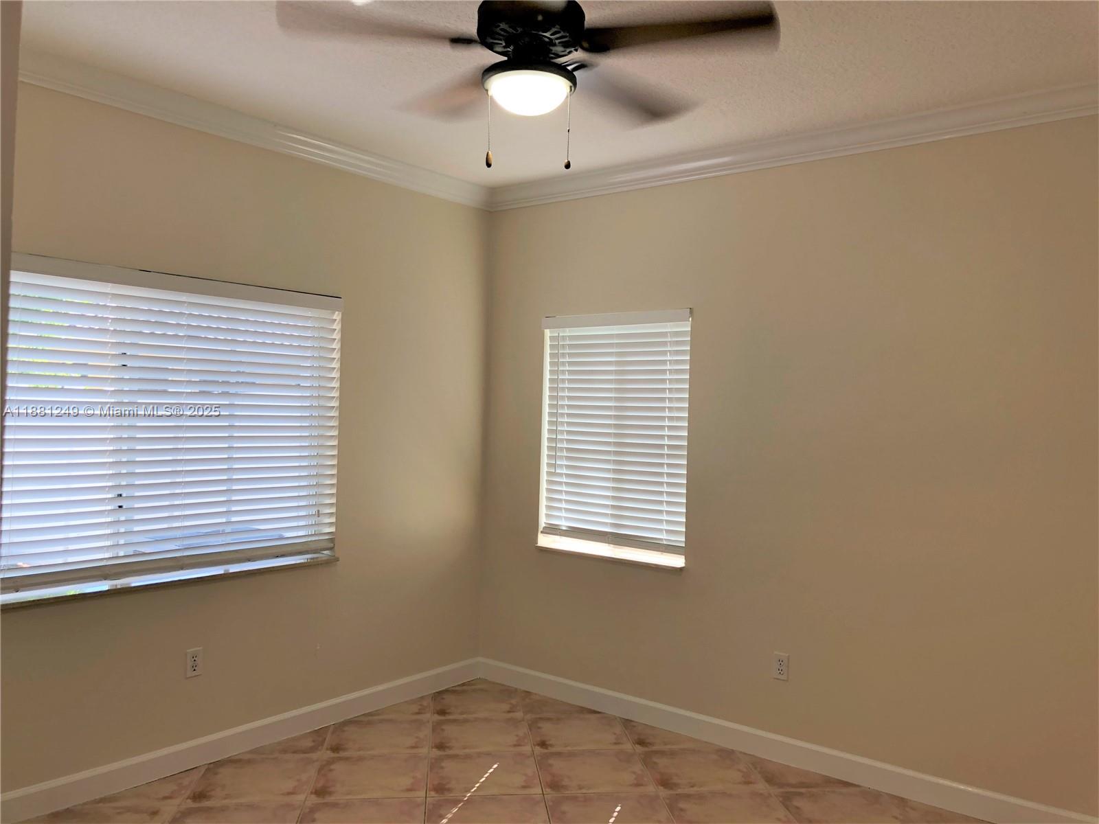 Viscaya Somerset Cove - Residential Lease