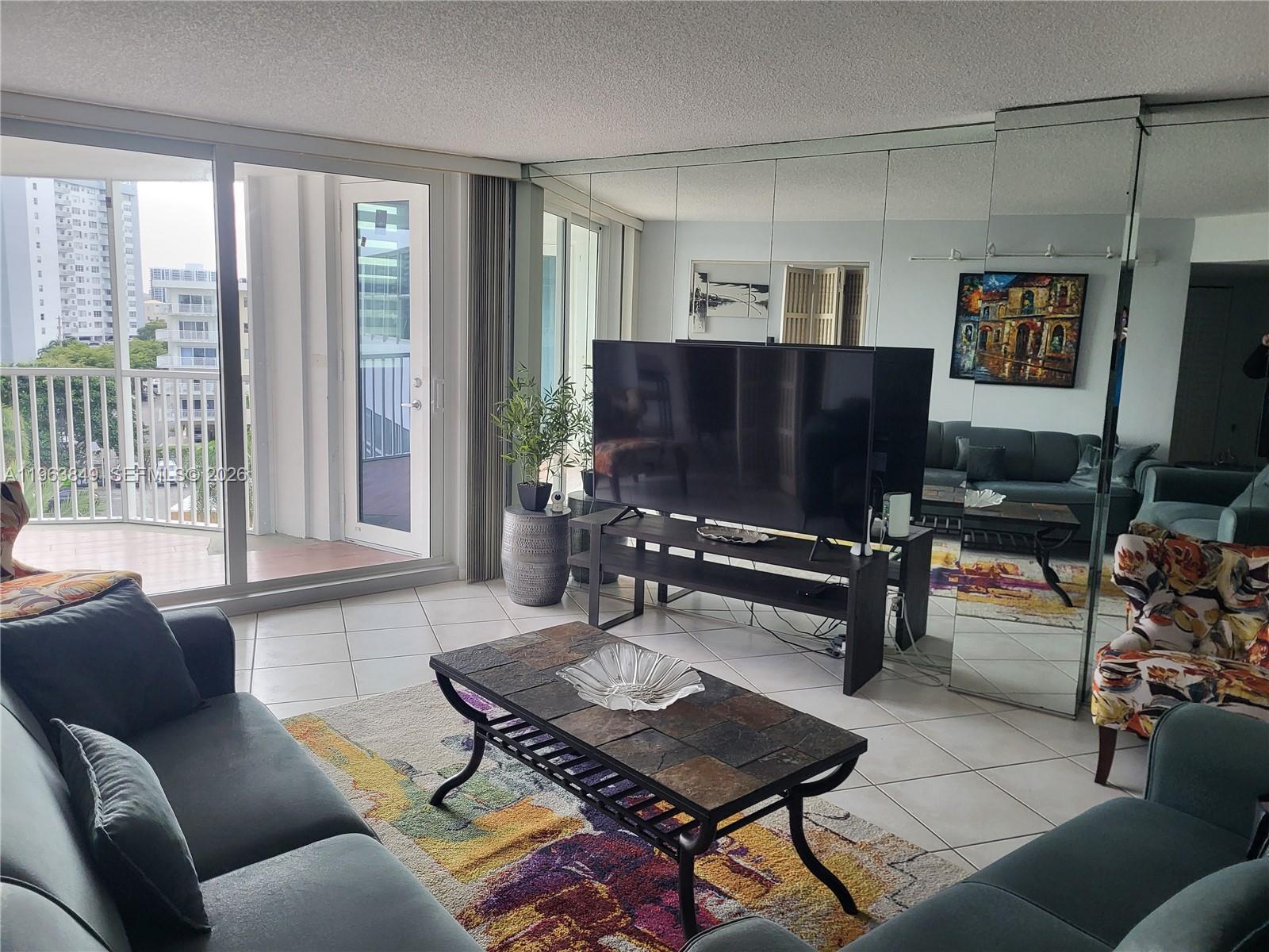 100 Golden Isles Dr 615