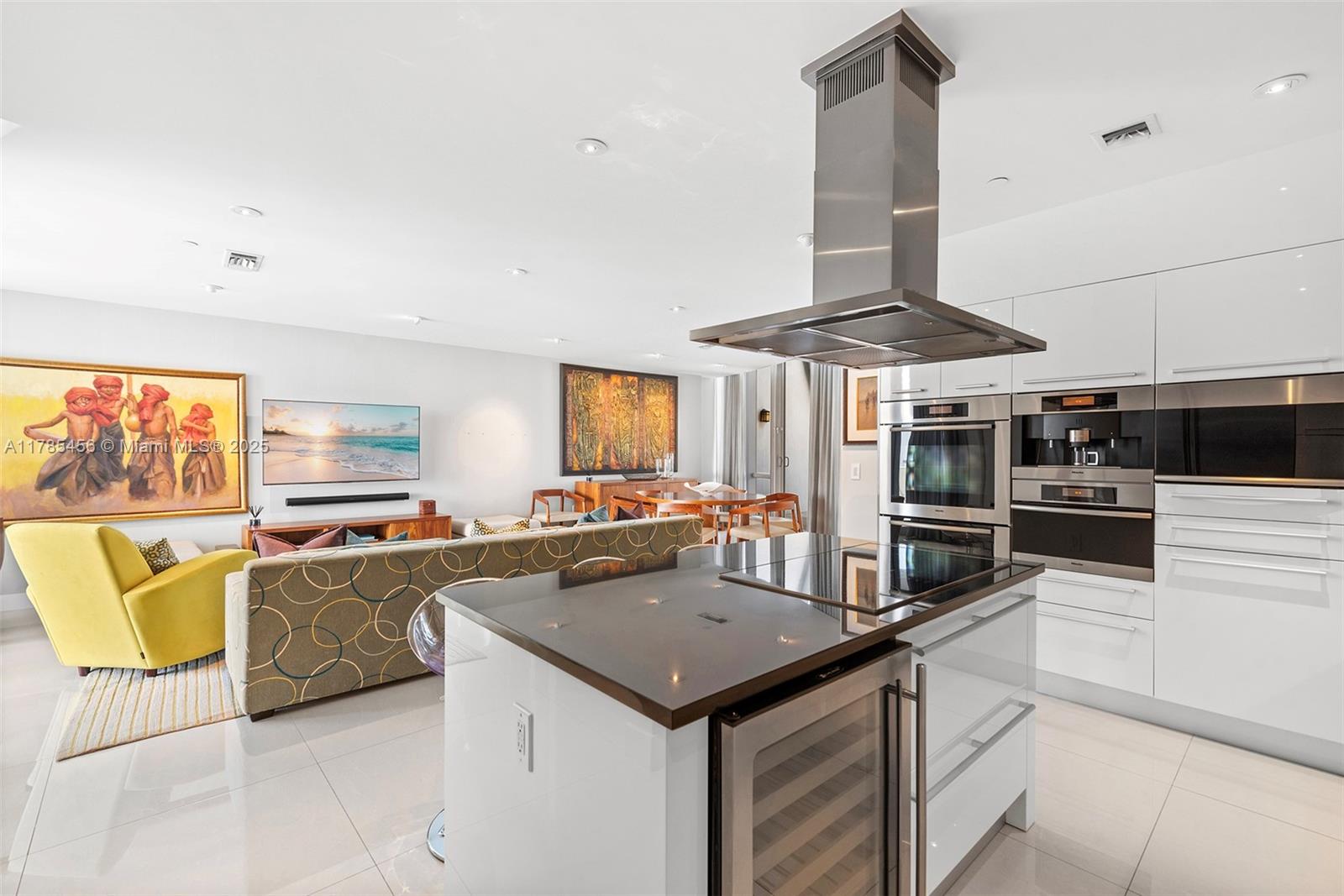 JADE OCEAN CONDO - Residential