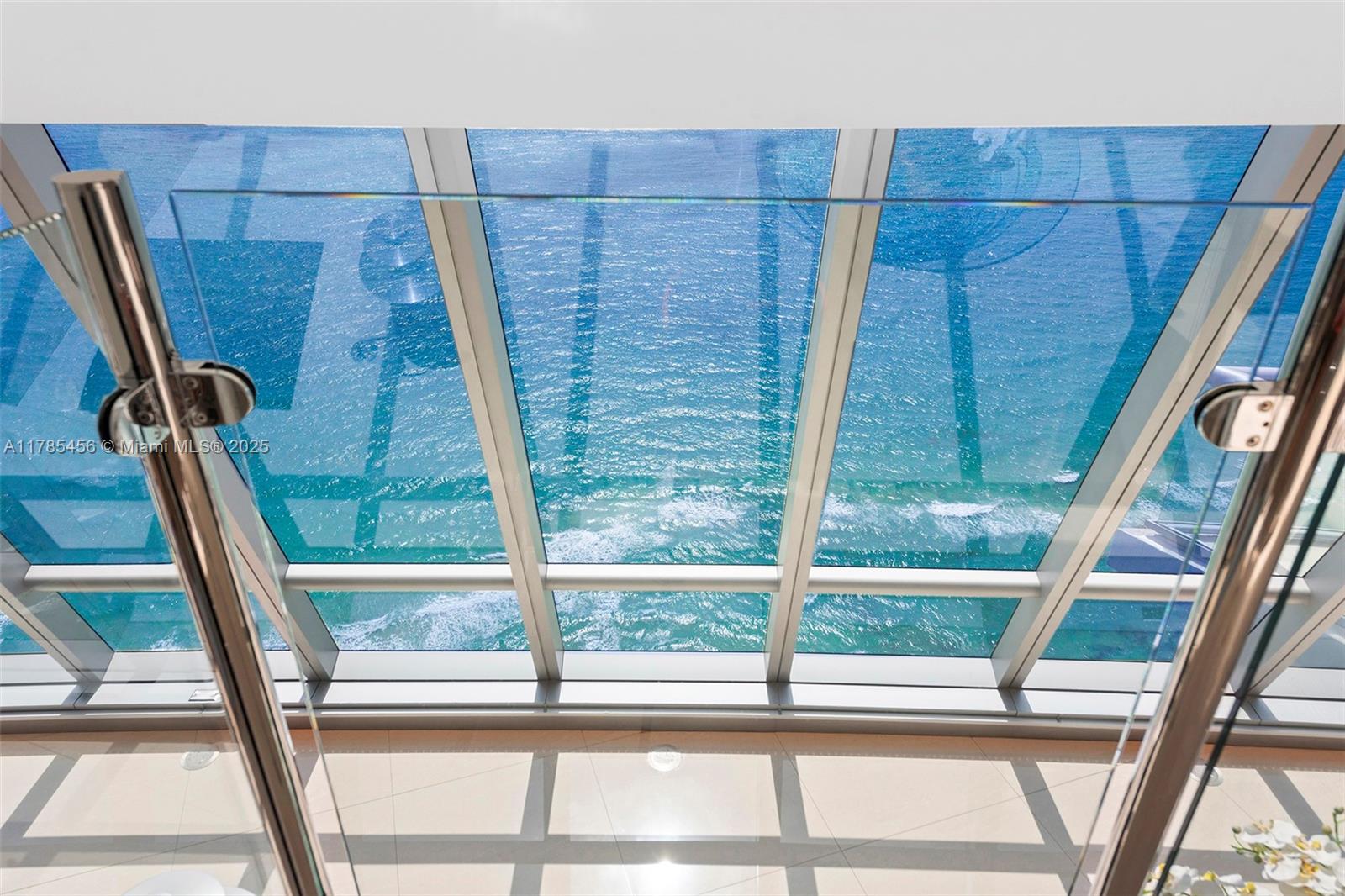 JADE OCEAN CONDO - Residential
