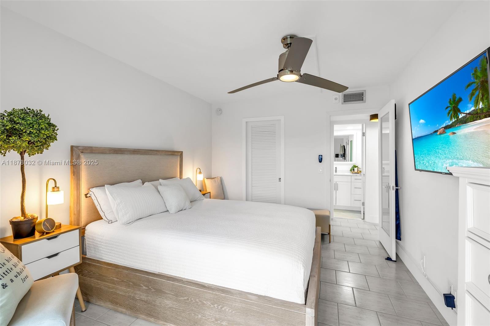 LYNDHURST I CONDO - Residential