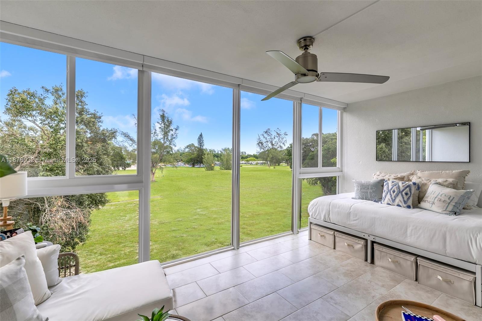 LYNDHURST I CONDO - Residential