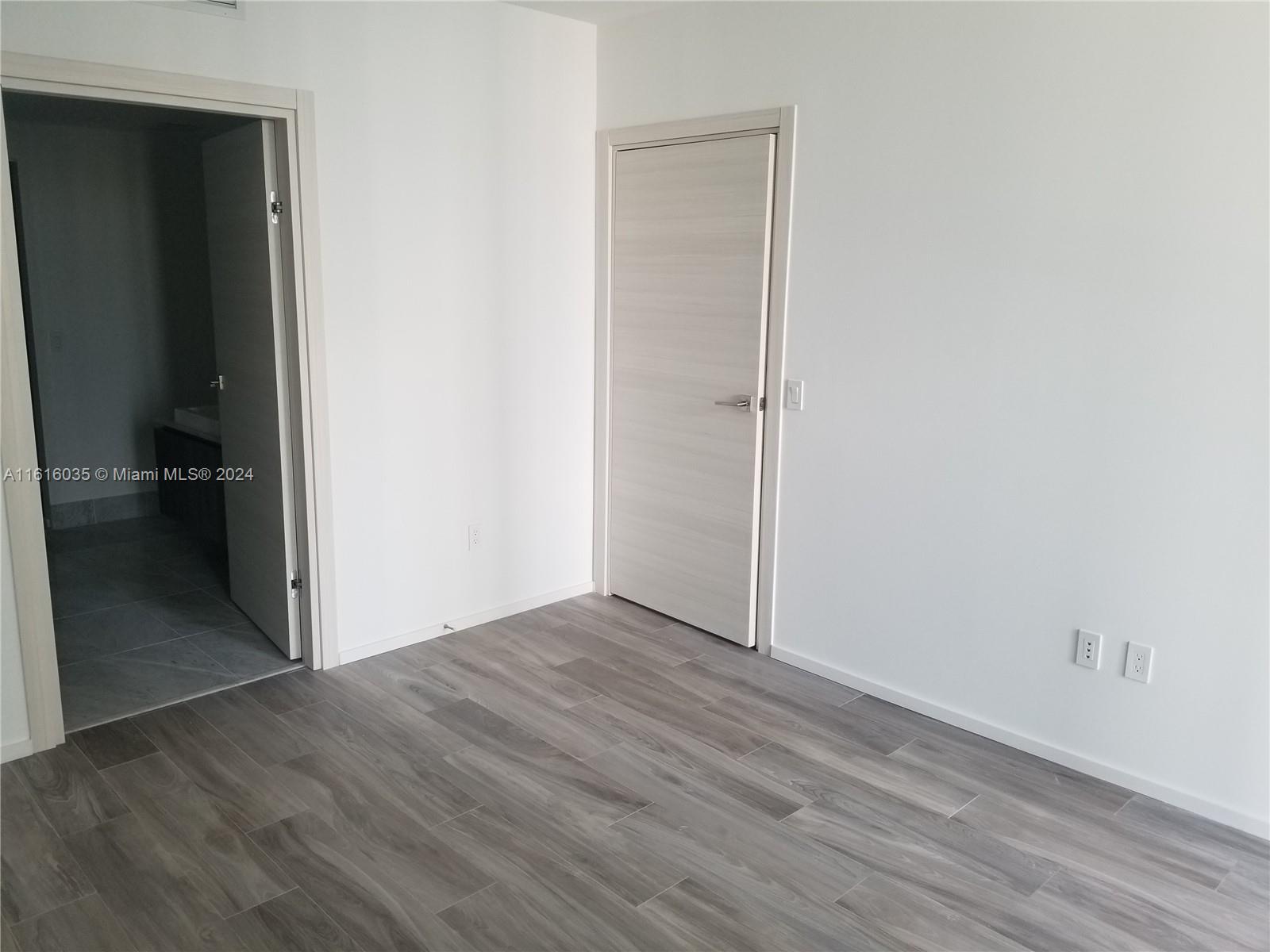 SLS LUX - Residential