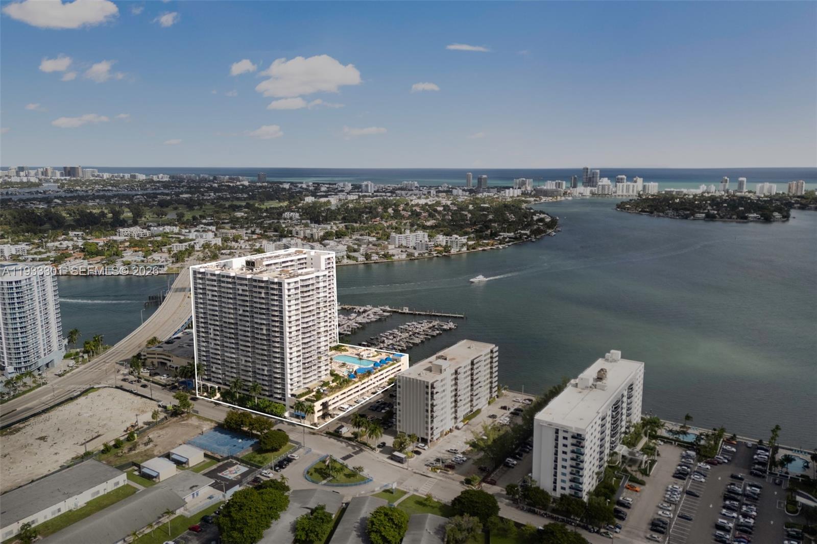 THE GRANDVIEW PALACE COND - Residential