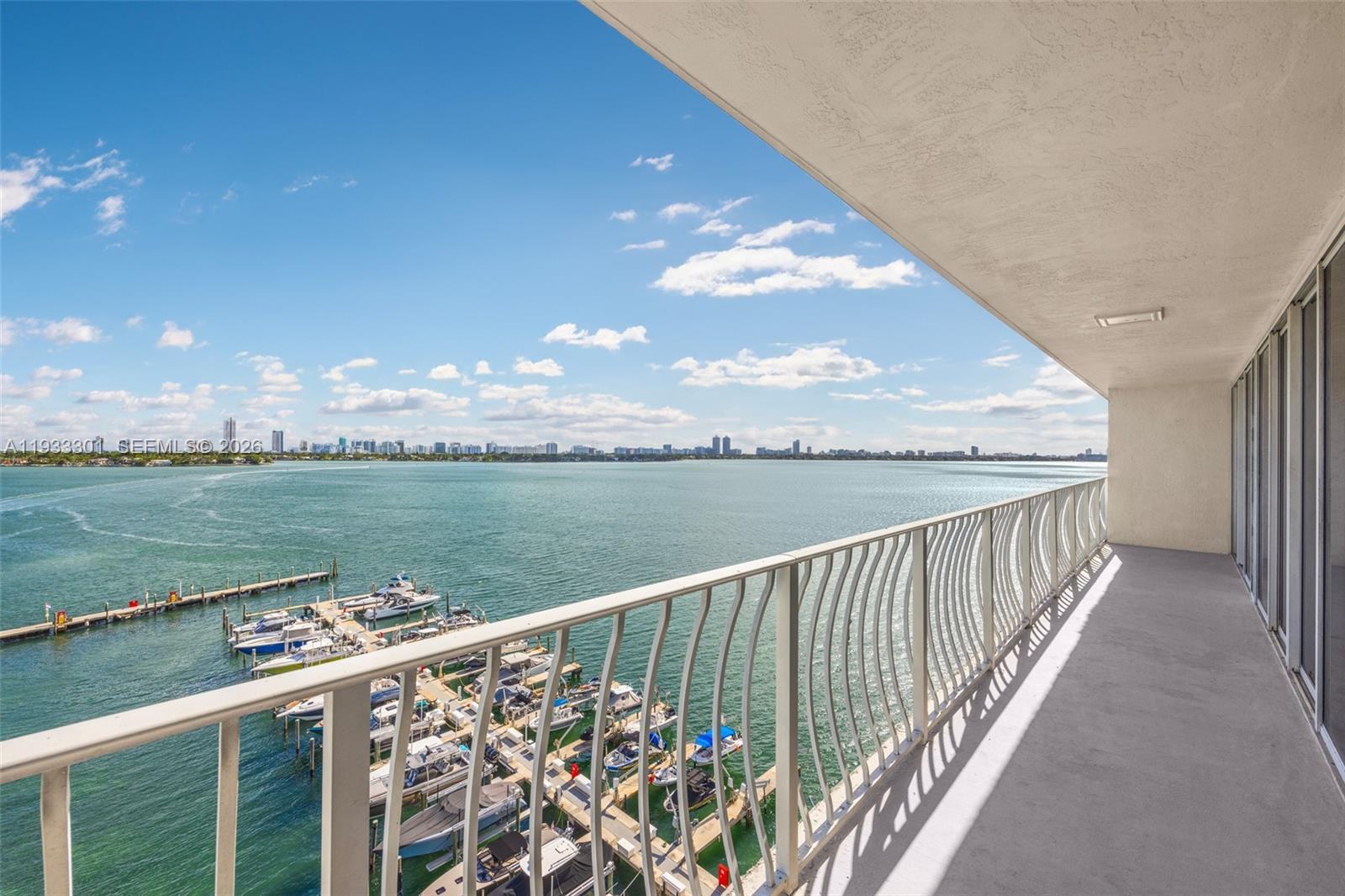 THE GRANDVIEW PALACE COND - Residential