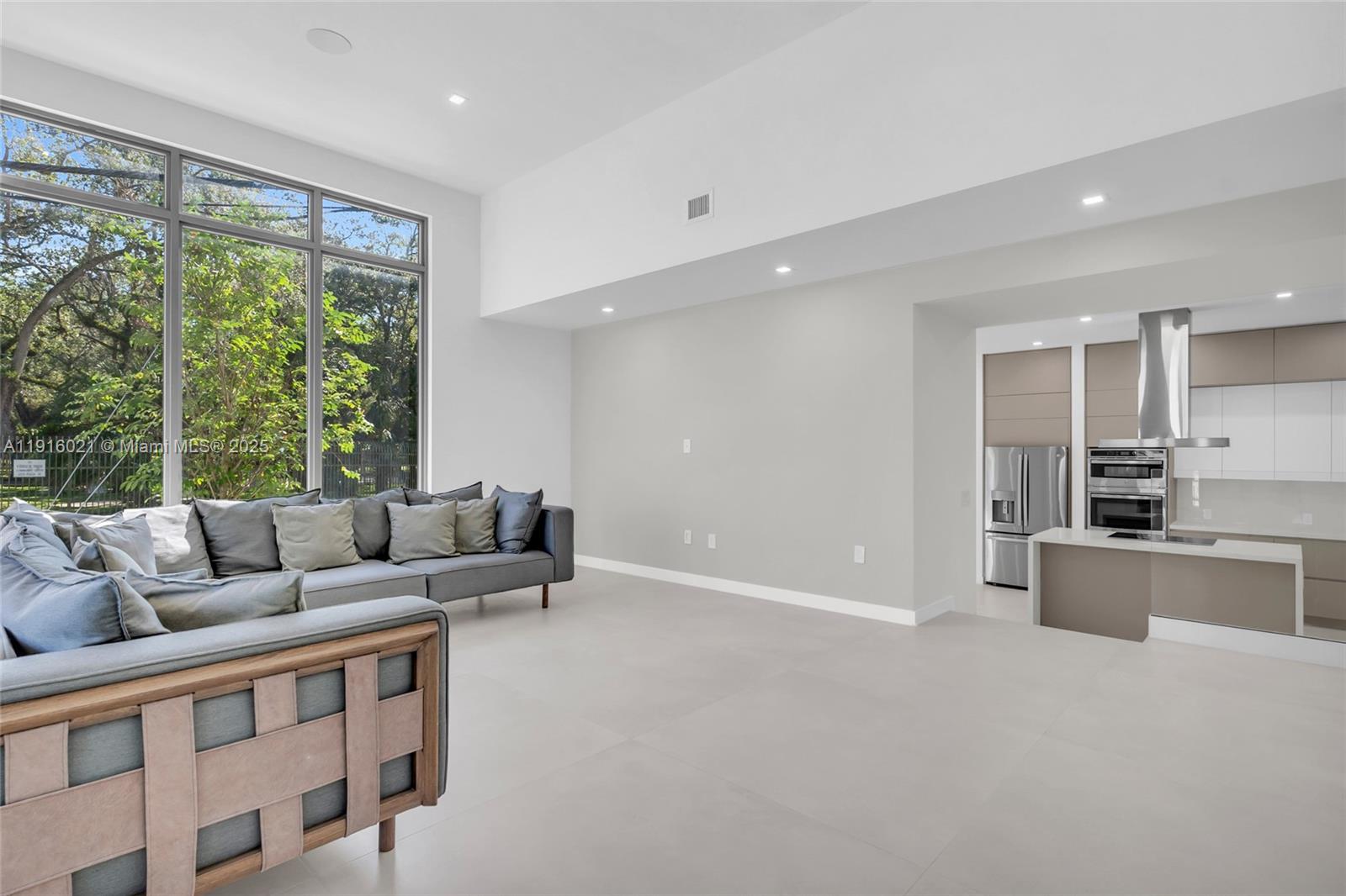 FROW HOMESTEAD - Residential