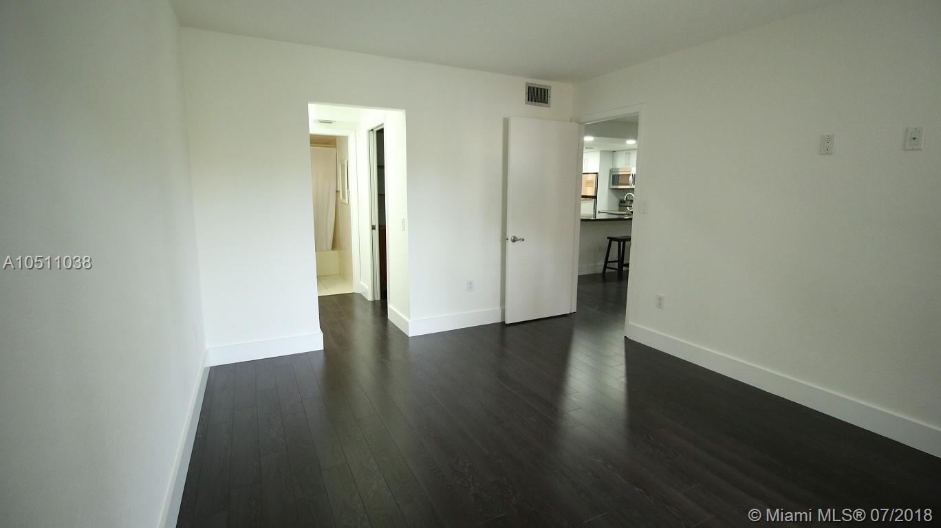 THE HORIZONS CONDO #7 - Residential Lease