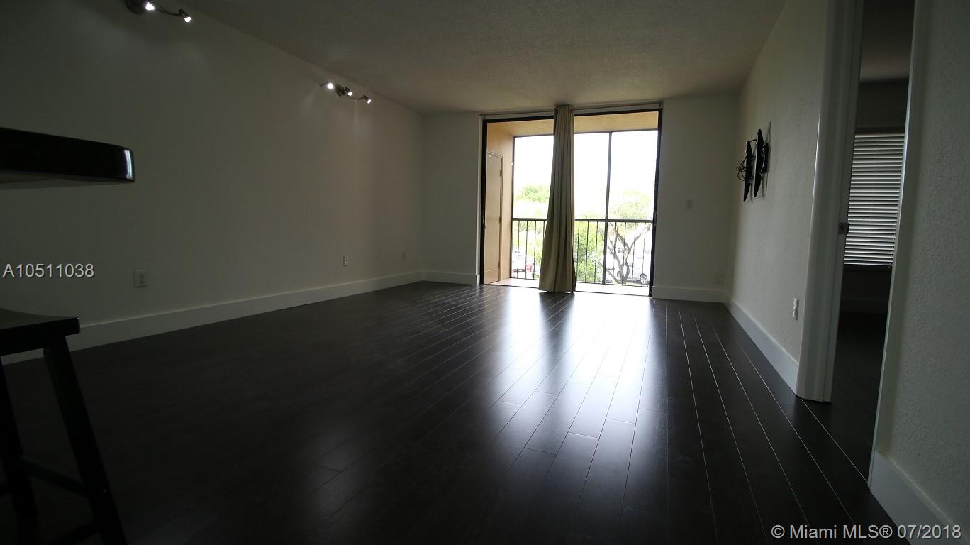 THE HORIZONS CONDO #7 - Residential Lease