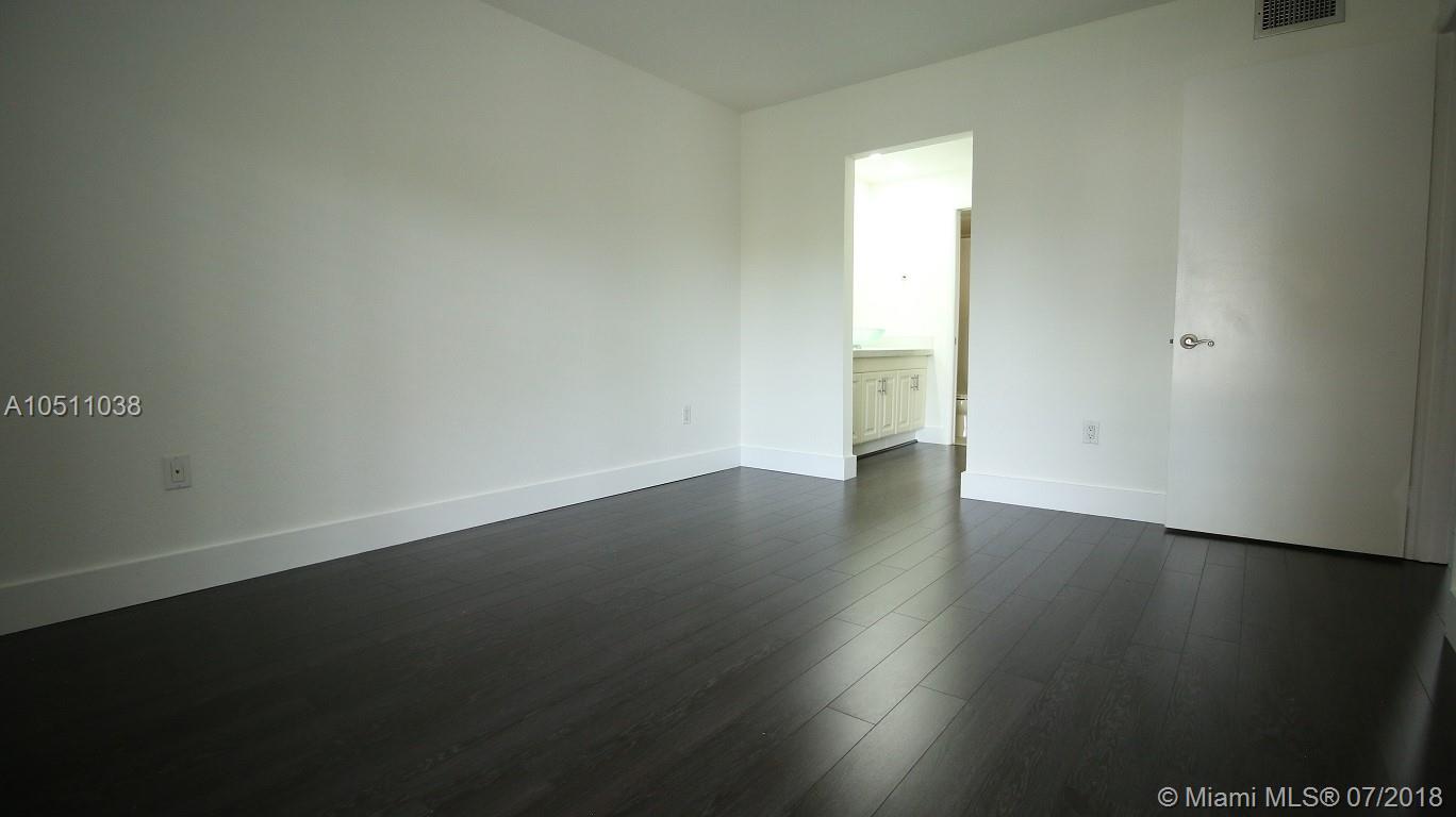 THE HORIZONS CONDO #7 - Residential Lease