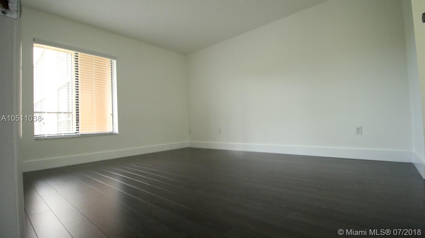 THE HORIZONS CONDO #7 - Residential Lease