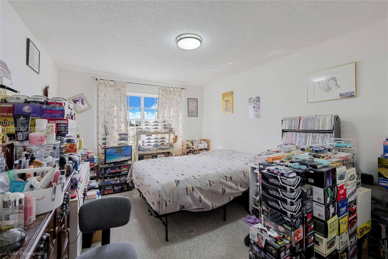 BEACH POINT CLUB CONDO - Residential