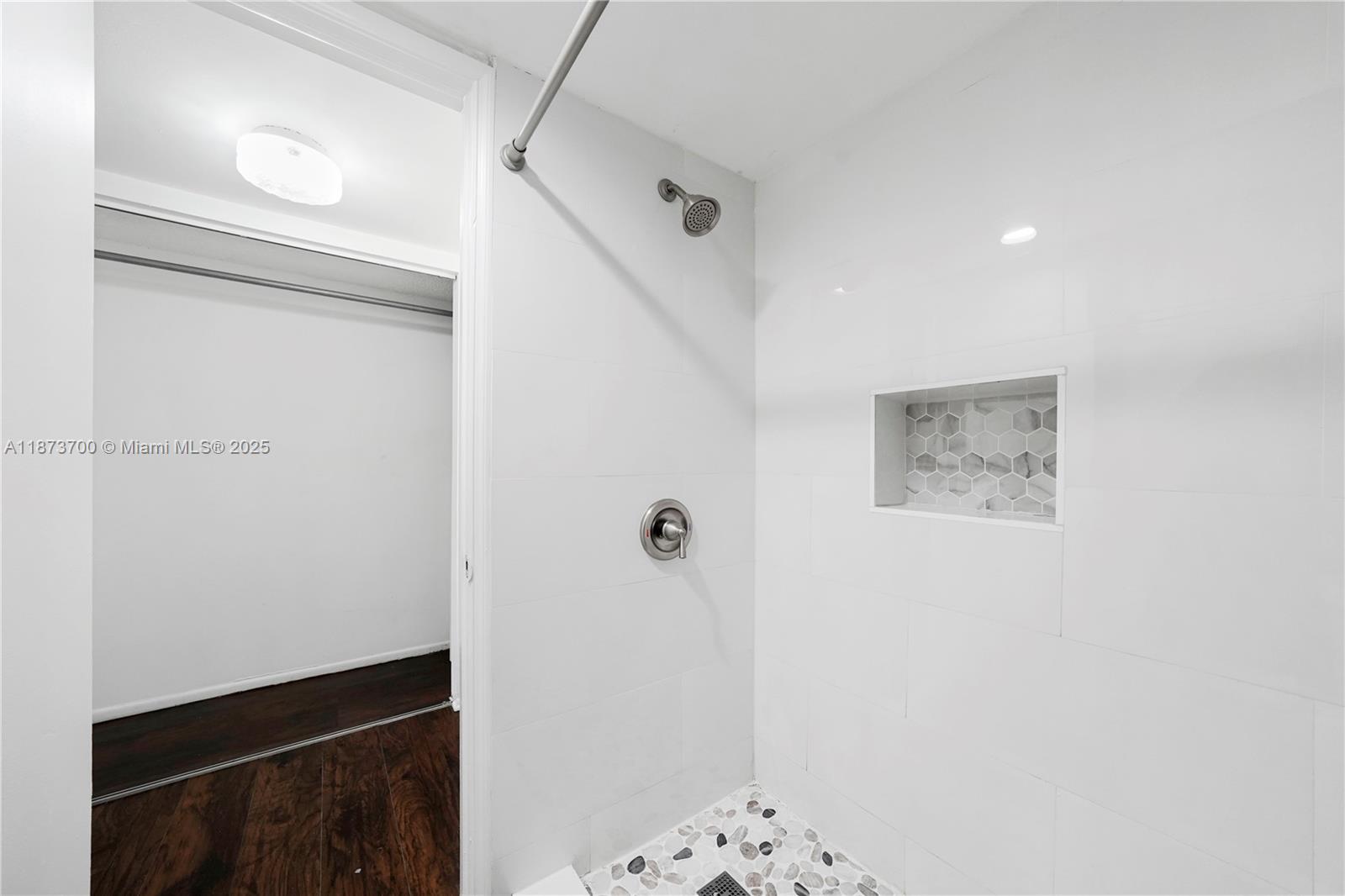 ORCHID TREE CONDO TWO - Residential