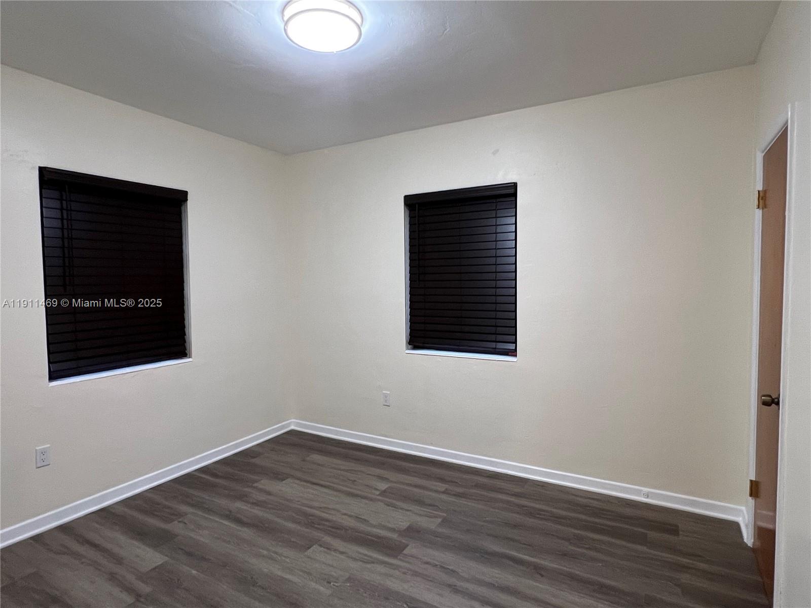 COUNTRY CLUB ESTS SEC 3 - Residential Lease