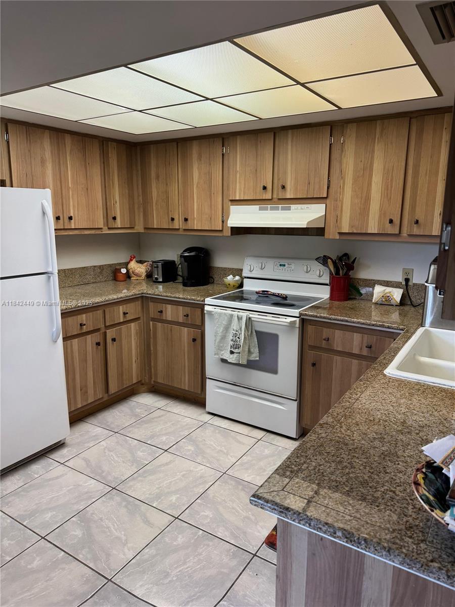 13245 SW 111th Ter 30-2