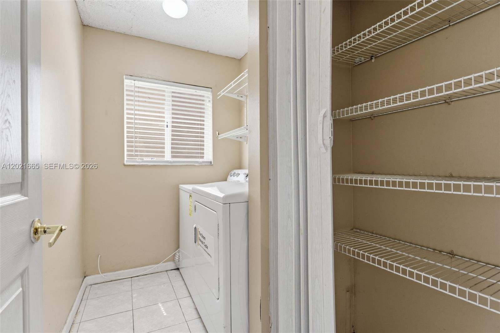 CINNAMON PLACE V - Residential