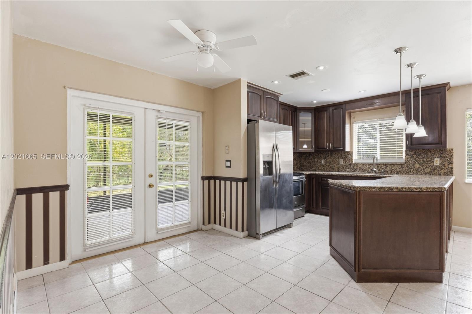 CINNAMON PLACE V - Residential