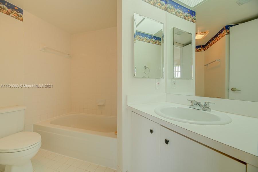 KEYS GATE CONDO NO SEVEN - Residential