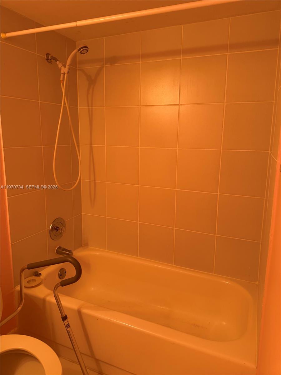 SUNRISE LAKES 69 CONDO - Residential