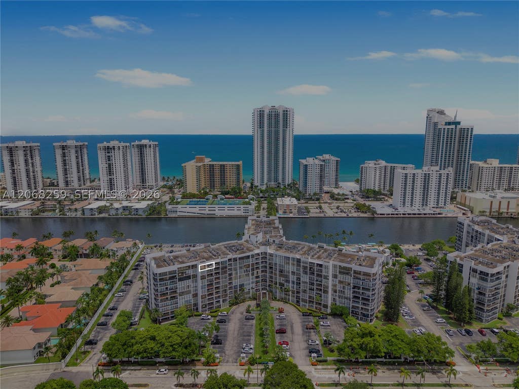 Photo of 1000 Parkview Dr #1007, Hallandale Beach, FL 33009 (MLS # A12068259)