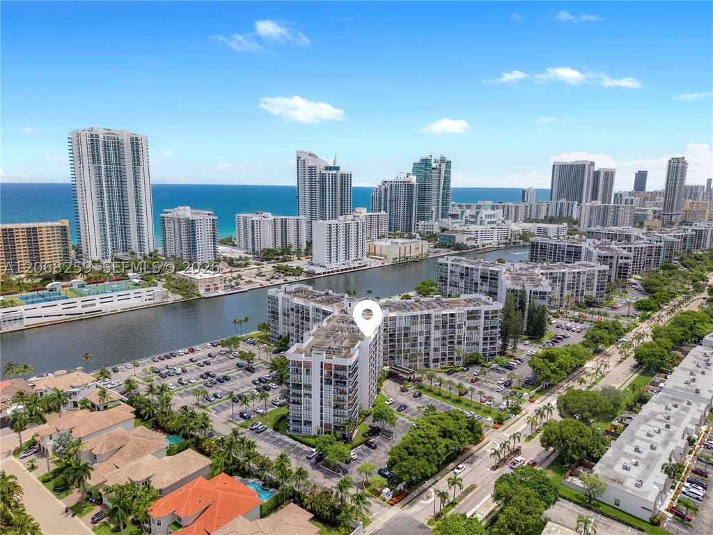 Photo of 1000 Parkview Dr #1007, Hallandale Beach, FL 33009 (MLS # A12068259)