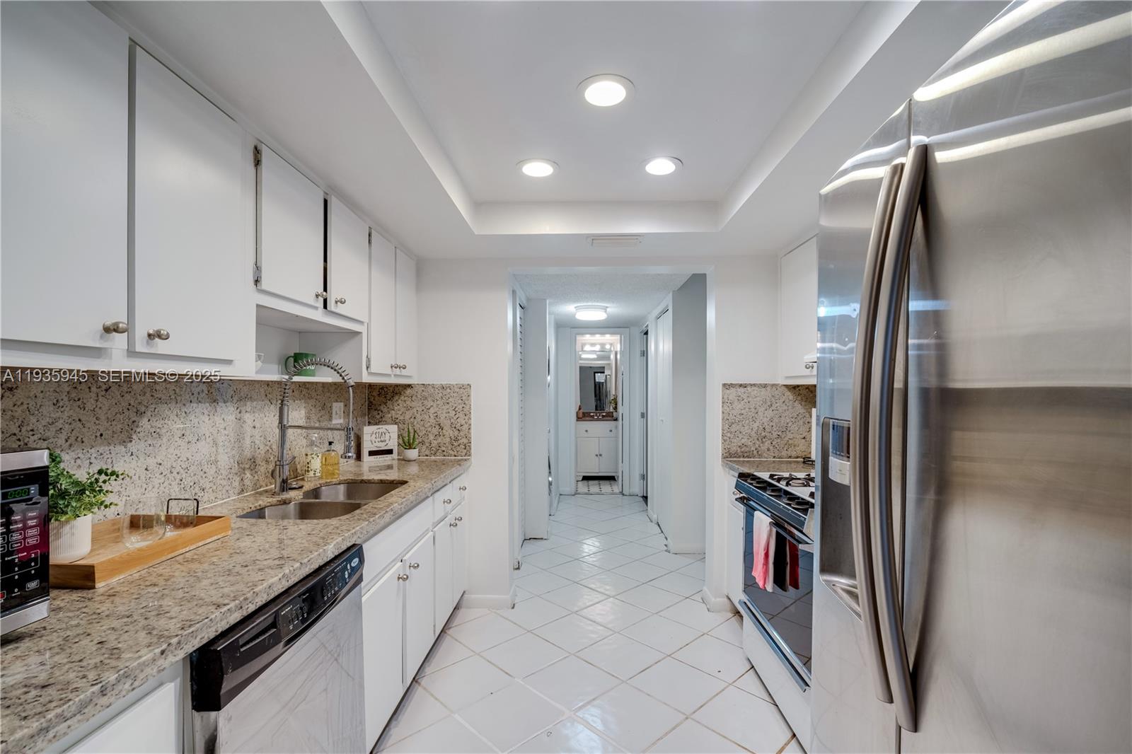 11483 SW 109th RD 2E