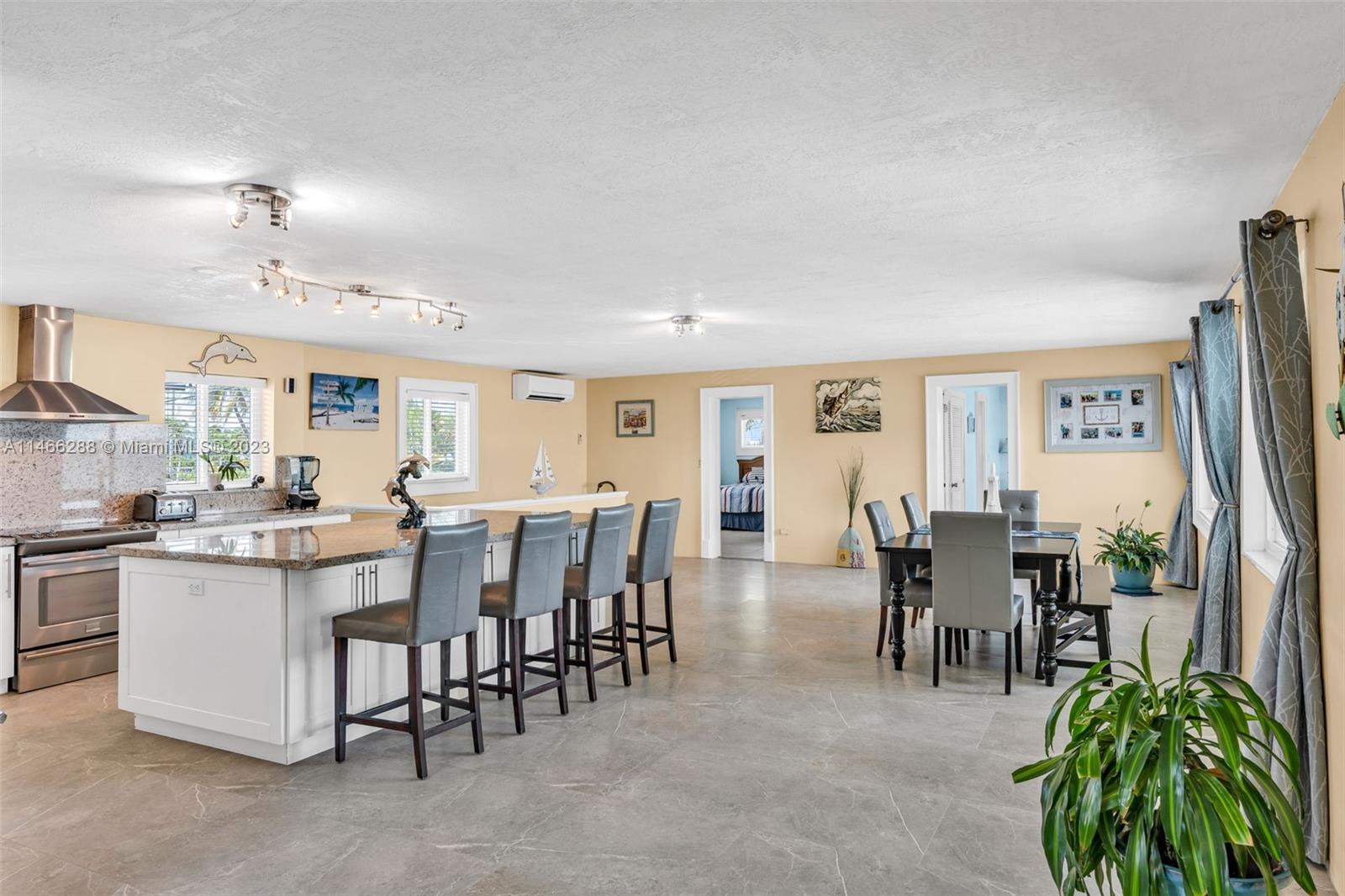 PIRATES COVE 1ST ADD - Residential