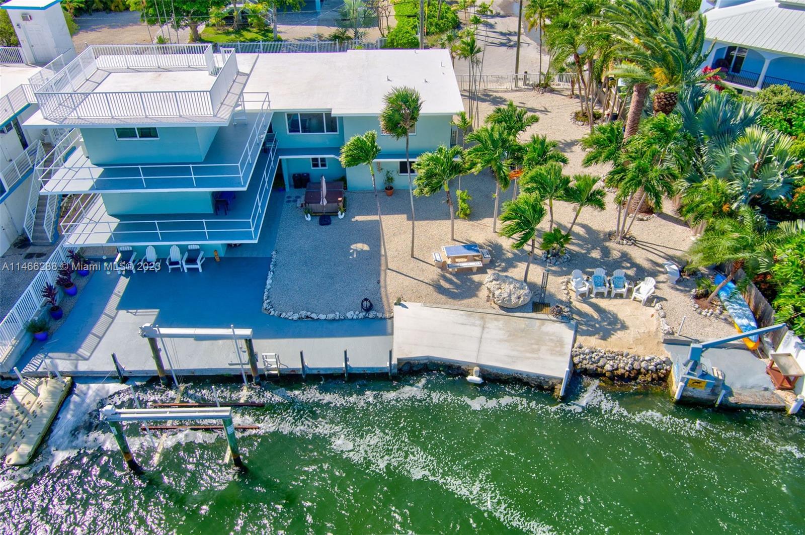 PIRATES COVE 1ST ADD - Residential