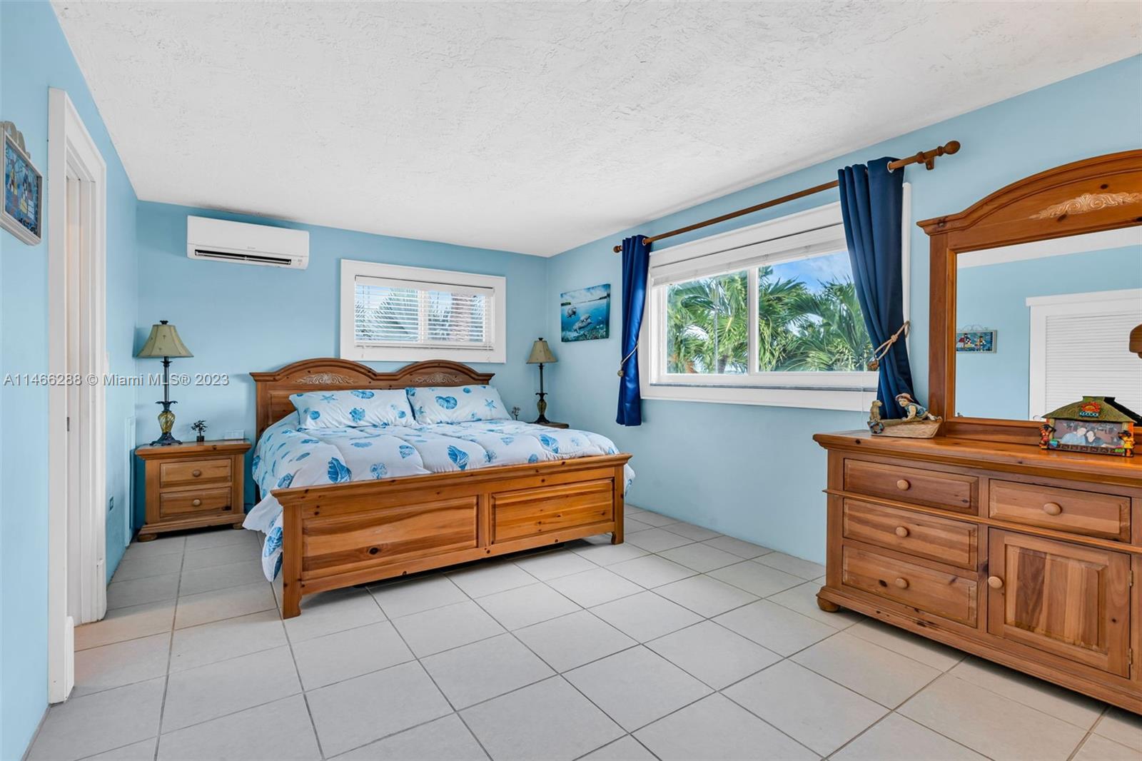 PIRATES COVE 1ST ADD - Residential