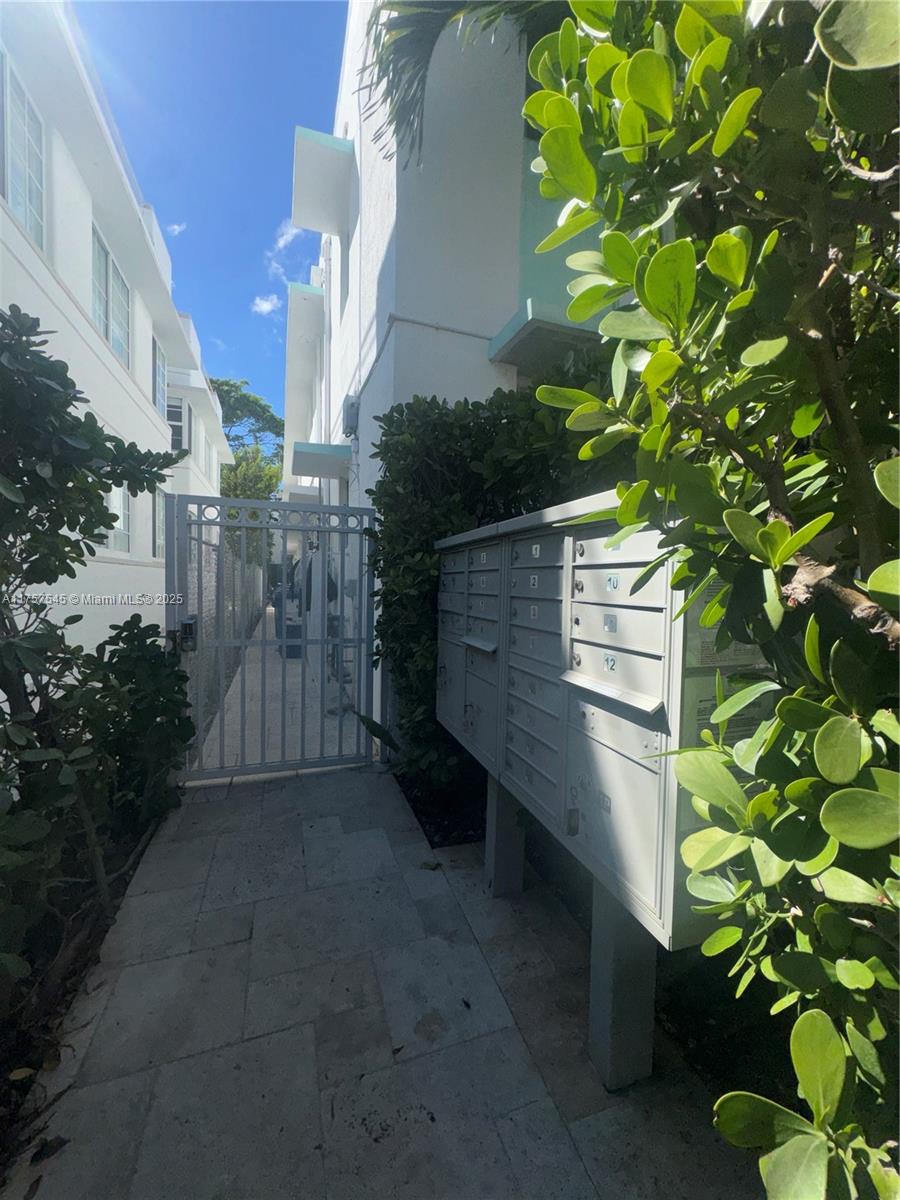 LINCOLN SUB - Residential